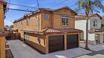 726 K St, Unit B in Bakersfield, CA - Building Photo