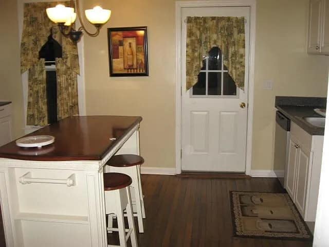 26 Bigelow St, Unit Apt. 2 in Binghamton, NY - Building Photo - Building Photo