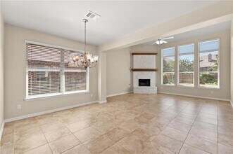 410 Catalina Ln in Austin, TX - Building Photo - Building Photo