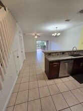 6606 Catalina Ln in Tamarac, FL - Foto de edificio - Building Photo