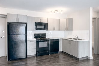 Trilogy East in Lacombe, AB - Building Photo - Interior Photo