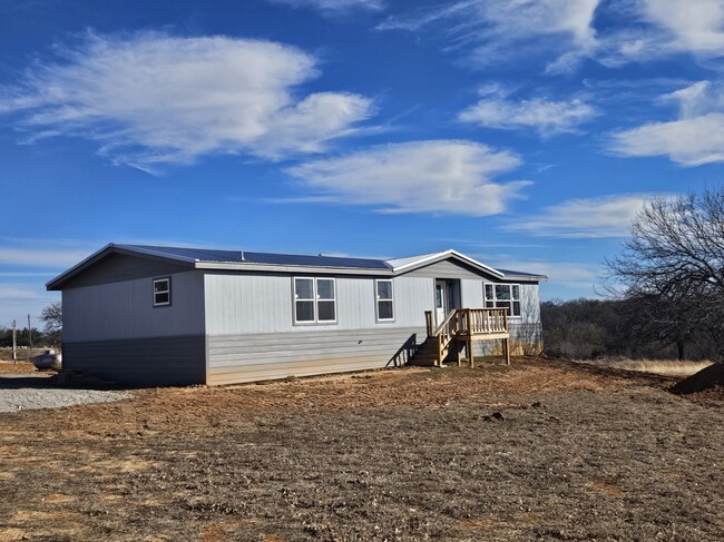 108 Private Rd 3792 in Springtown, TX - Building Photo - Building Photo