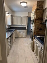 304 Forrest St in Baytown, TX - Building Photo - Building Photo
