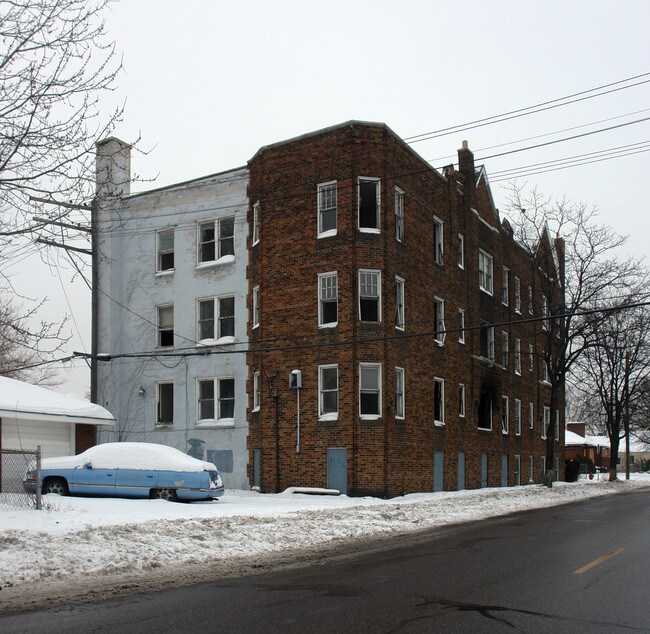 14405 Eastwood St in Detroit, MI - Foto de edificio - Building Photo