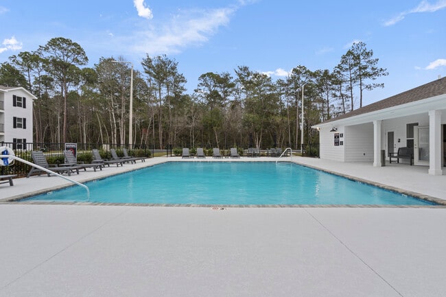 The Lofts in Biloxi, MS - Foto de edificio - Building Photo