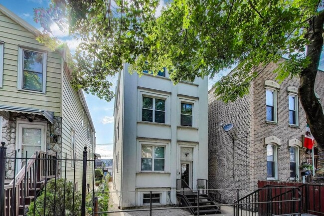 property at 1616 S Morgan St