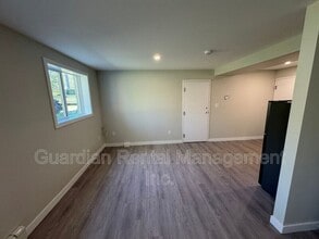 329 Albany St in Thunder Bay, ON - Building Photo - Building Photo