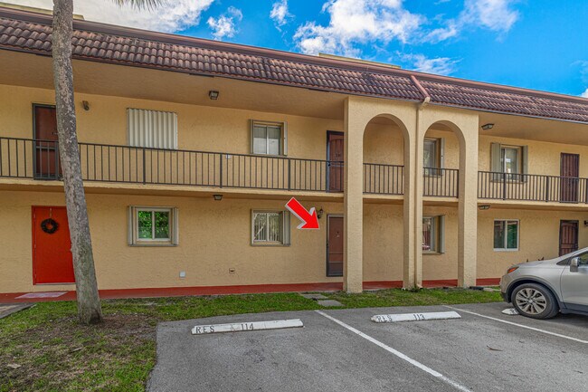 848 SW 9th St Cir in Boca Raton, FL - Building Photo - Building Photo