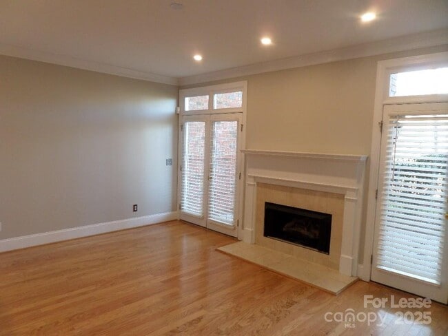 6227 Park S Dr in Charlotte, NC - Building Photo - Building Photo