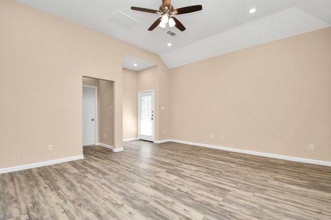 property at 2319 Bermuda Palms Dr