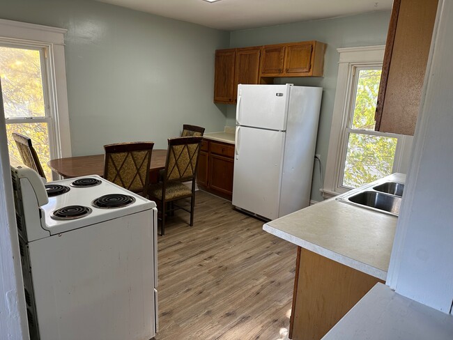 5326 Chestnut Ave, Unit 1