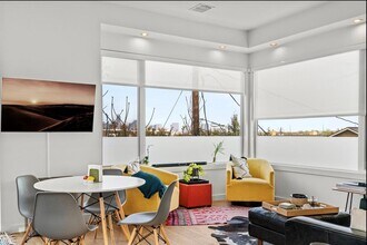 1608 Ravey St in Austin, TX - Building Photo - Building Photo