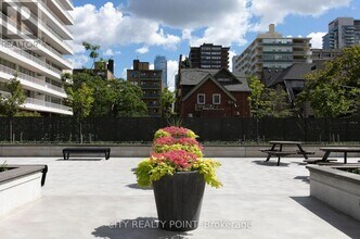 485 Huron St in Toronto, ON - Building Photo - Building Photo