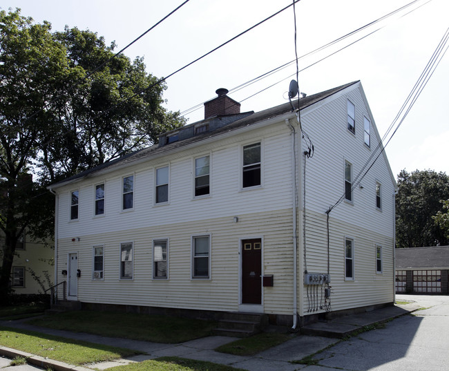 14-16 Lonsdale School St in Lincoln, RI - Building Photo - Building Photo