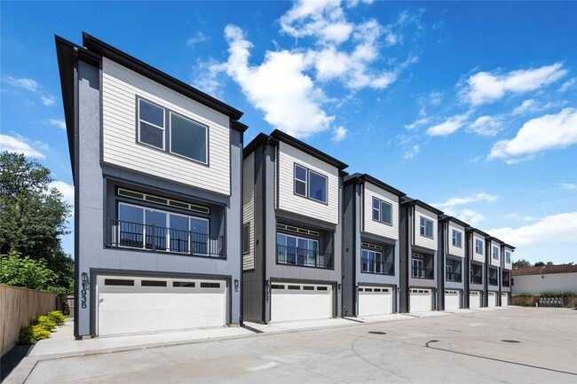 1941 Knoll St in Houston, TX - Building Photo - Building Photo