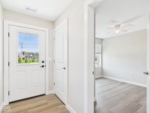 9904 Bison Dr in Yorktown, IN - Building Photo - Building Photo