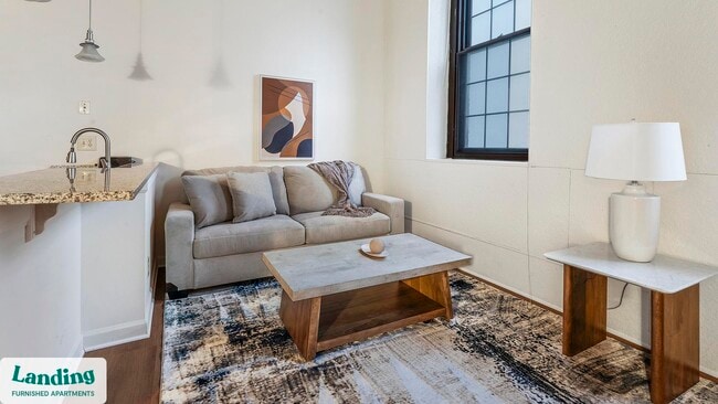 121 S Fremont Ave in Baltimore, MD - Building Photo - Building Photo