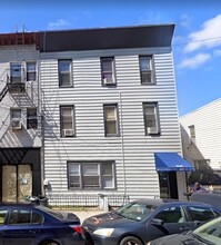 518 Paterson Plank Rd in Jersey City, NJ - Building Photo - Building Photo
