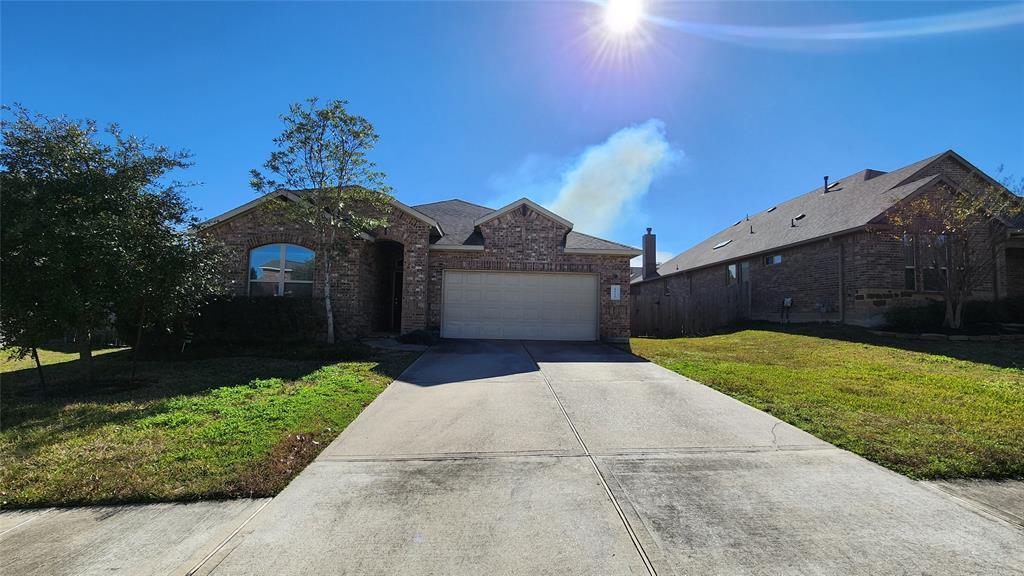 1522 Heartwood Dr in Conroe, TX - Building Photo