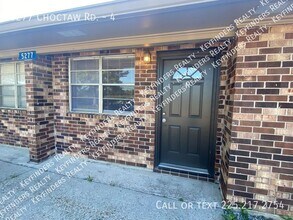 5277 Choctaw Rd in Brusly, LA - Building Photo - Building Photo