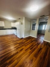 803 White Avenue in Live Oak, FL - Building Photo - Building Photo