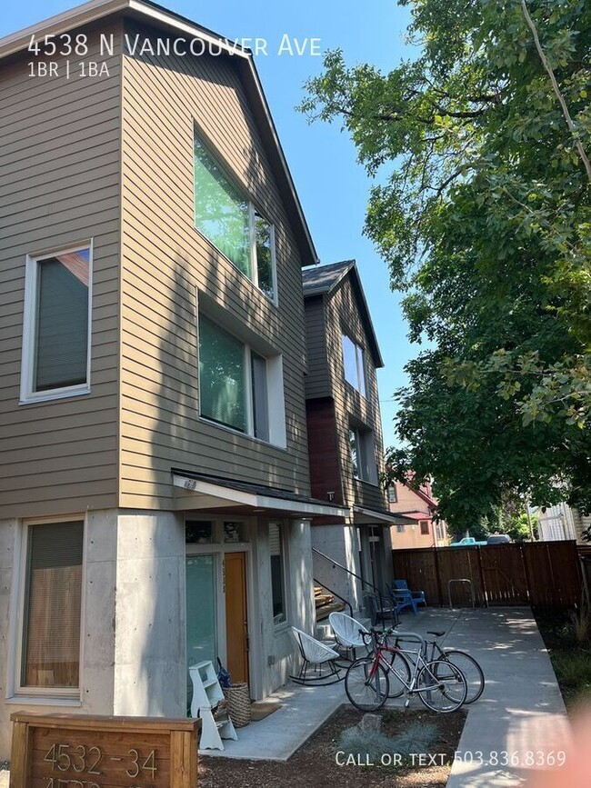 property at 4538 N Vancouver Ave