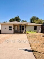 4508 N Asbury Ave in Bethany, OK - Building Photo