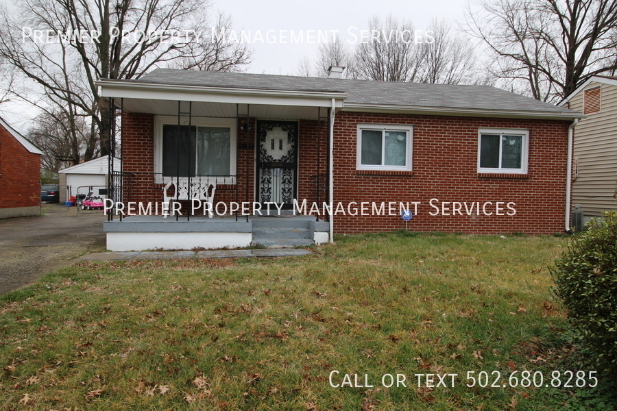 4107 St Francis Ln in Louisville, KY - Foto de edificio
