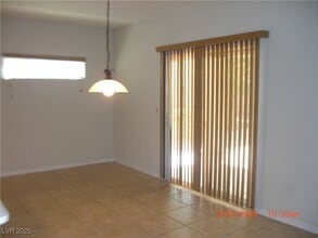 2329 Canyonville Dr in Henderson, NV - Building Photo - Building Photo