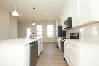 3012 Arbor Ash St in Charlotte, NC - Building Photo - Building Photo