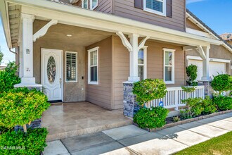 2252 Cypress St in Lancaster, CA - Building Photo - Building Photo