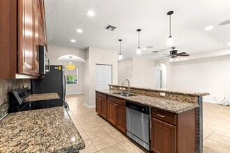 6809 Osage Cir in West Palm Beach, FL - Building Photo - Building Photo
