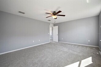 1303 Alhambra Crest Dr in Ruskin, FL - Building Photo - Building Photo
