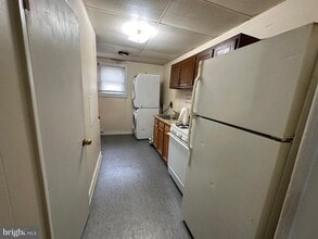 6260 Brous Ave in Philadelphia, PA - Building Photo - Building Photo