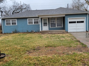 3545 S Walnut St in Wichita, KS - Building Photo - Building Photo