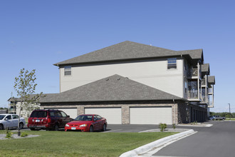 Granite Manor/Runestone in Alexandria, MN - Building Photo - Building Photo