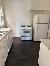 536 N Spaulding Ave, Unit A in Los Angeles, CA - Building Photo - Building Photo