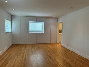 13250 SW 72nd Ave in Miami, FL - Building Photo - Building Photo