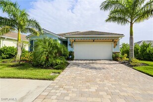 16579 Crescent Beach Way in Bonita Springs, FL - Building Photo