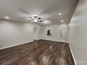 531 Brown Bear Way in St. Cloud, FL - Building Photo - Building Photo