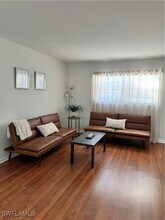 7035 Cedarhurst Dr in Ft. Myers, FL - Building Photo - Building Photo