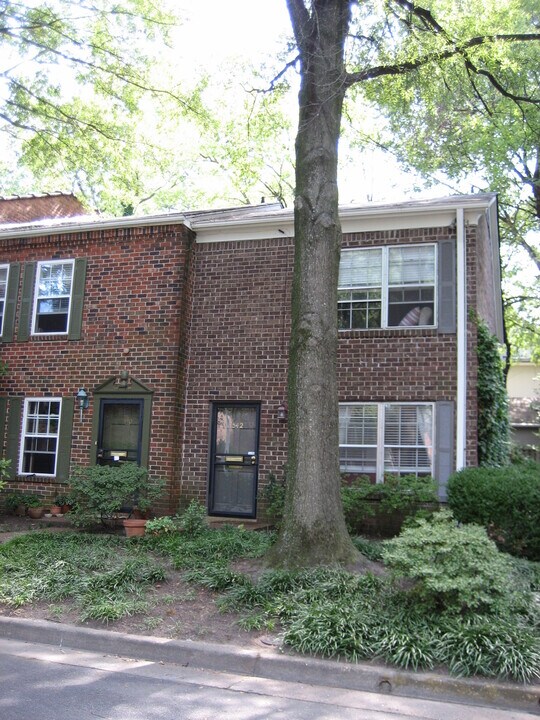 542 Peabody Sq in Memphis, TN - Building Photo