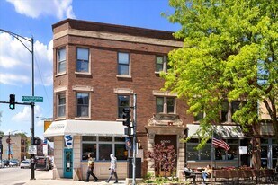 4000 N Southport Ave, Unit 2N in Chicago, IL - Building Photo