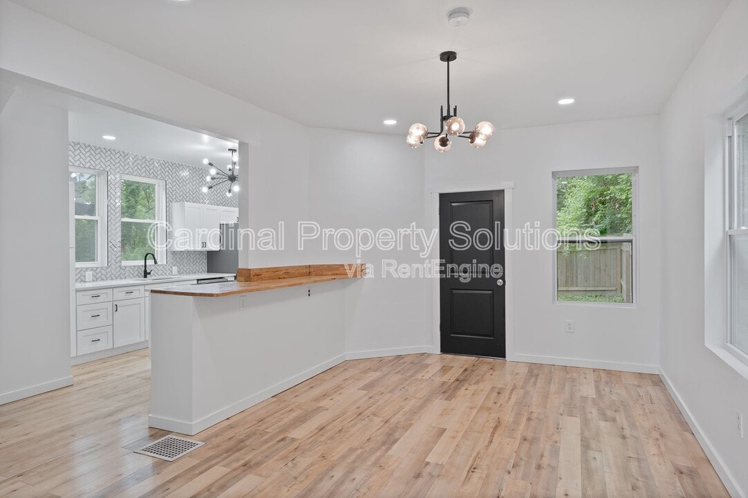 433 Dorchester Ave in Cincinnati, OH - Building Photo