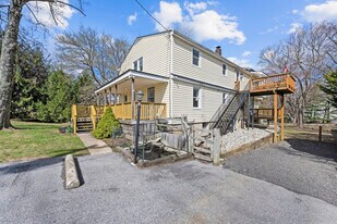 9432 Lyons Mill Rd in Owings Mills, MD - Building Photo