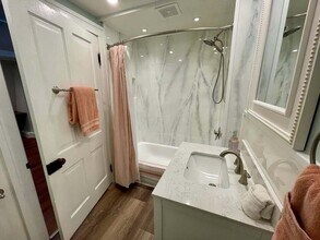 160 1/2 W Mound St in Circleville, OH - Building Photo - Building Photo