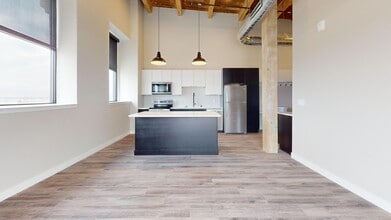 MK Lofts in Oshkosh, WI - Building Photo - Building Photo