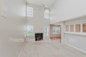 1876 Misty Lake Dr in Indianapolis, IN - Building Photo - Building Photo