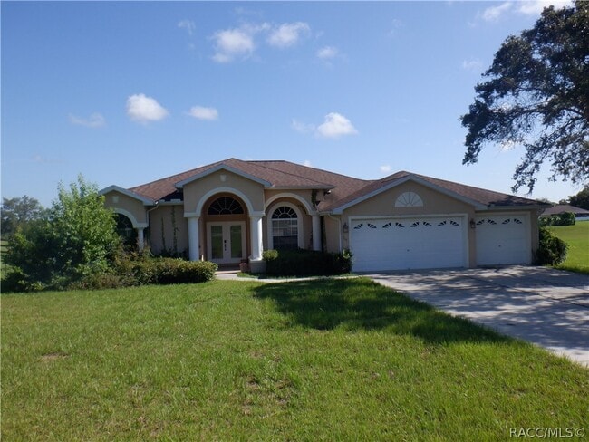 315 E Dusty Ct in Hernando, FL - Building Photo - Building Photo
