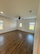 2701 Entrada Tranquila Wy in Pflugerville, TX - Building Photo - Building Photo